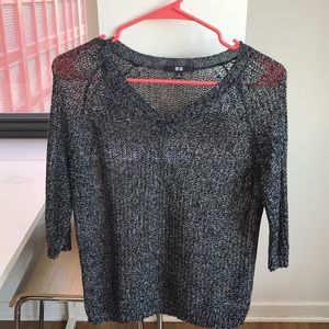 Netted v-neck top